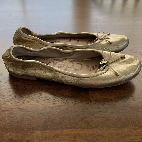 Sam Edelman Gold Felicia Flat - Picture 6 of 7